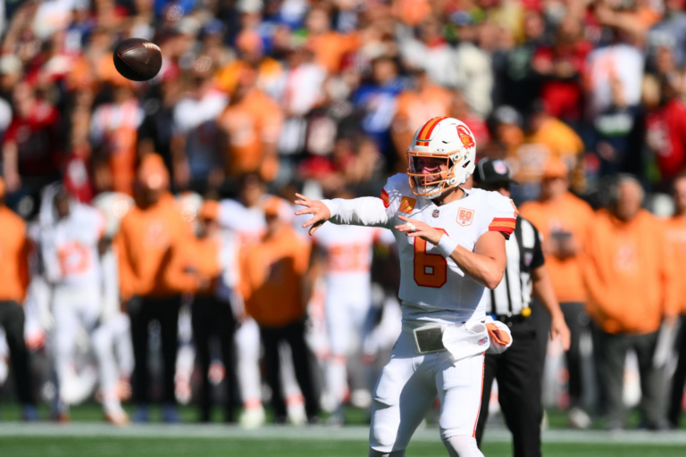 NFL Week 7 Power Rankings: Chiefs and Giants Rise, Eagles and Jaguars Tumble