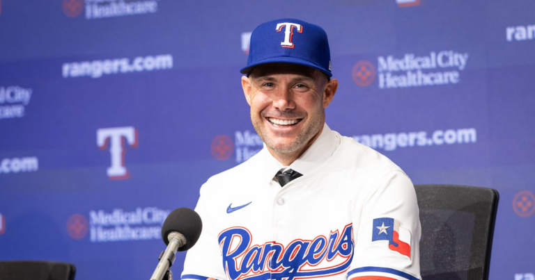 How Rangers’ Skip Schumaker’s playing career helped prepare him to be an MLB manager