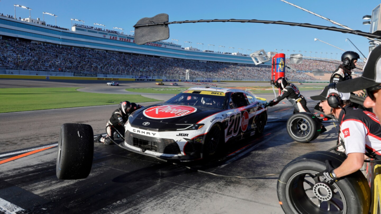 Denny Hamlin punches ticket to NASCAR’s Championship 4