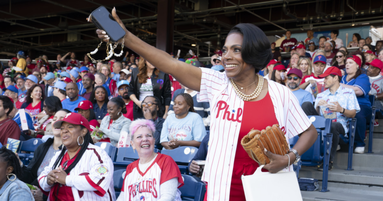 MLB Star Makes History With ‘Abbott’ Cameo and 4 HR Game