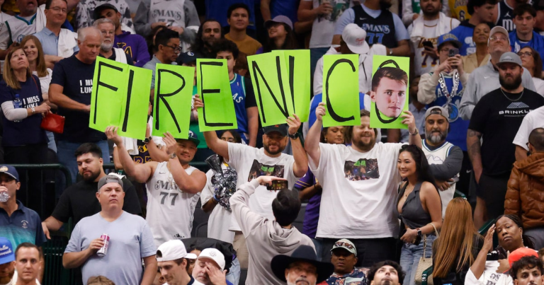 NBA sends memo reminding teams to be proactive in handling unruly fan behavior