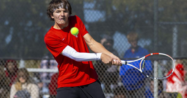 Elkhorn Mount Michael wins Class B state tennis title