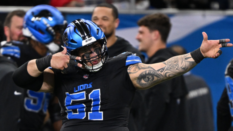 Former player puts Lions atop NFC after impressive win over Bucs