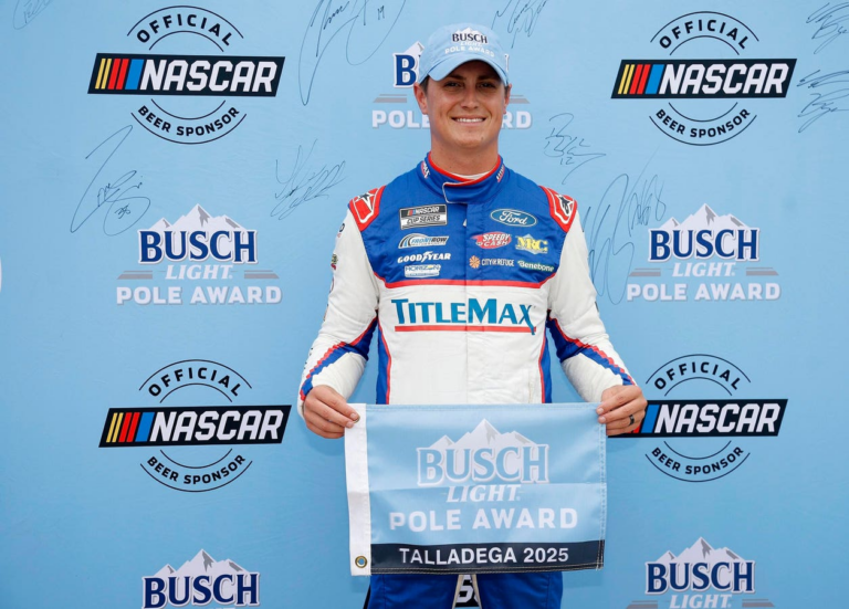 Zane Smith Signs A Multiyear Extension With Front Row Motorsports