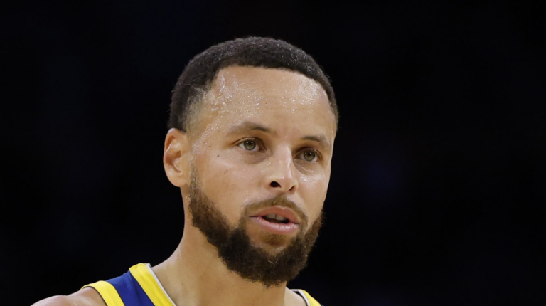 Warriors’ Stephen Curry Fires Early Warning to NBA Rivals