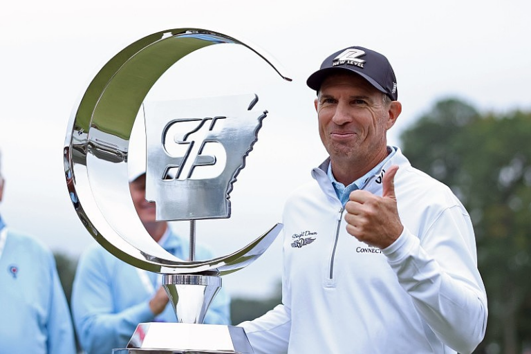 Alker runs away with Simmons Bank Championship victory