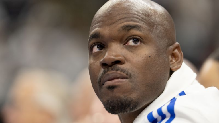 Adrian Peterson, former NFL star, arrested on DWI and gun charges in Texas