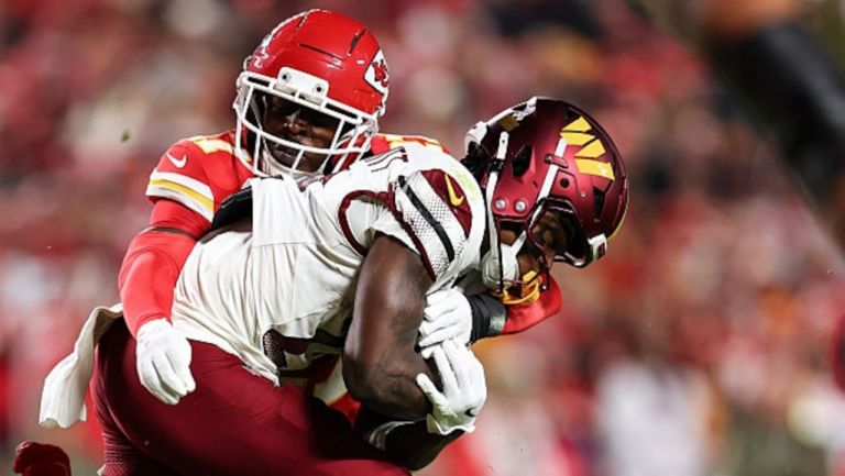 NFL Monday night: Kansas City pulls away from Washington