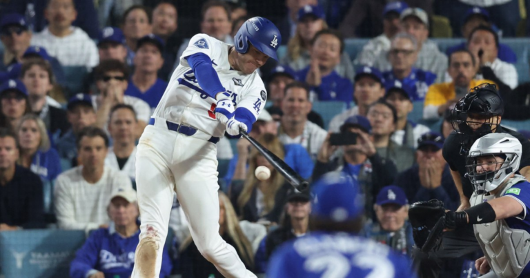 Los Angeles Dodgers se ponen en ventaja en Serie Mundial 2025 ante Toronto Blue Jays tras largo e histórico tercer partido
