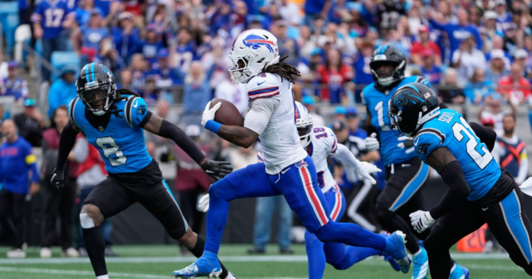 James Cook flexes Georgia ‘RBU’ muscle, joins NFL’s 200-yard rushing club