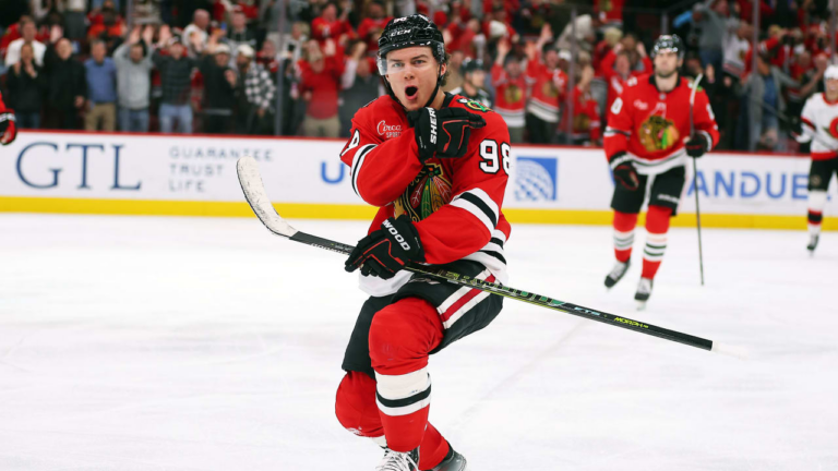 Bedard scores 1st NHL hat trick, Blackhawks stay hot with win against Senators