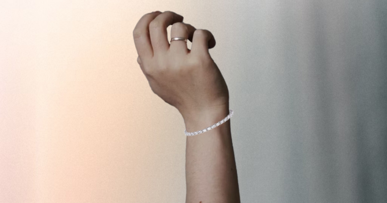 This giftable $135 tennis bracelet is on sale for just $61