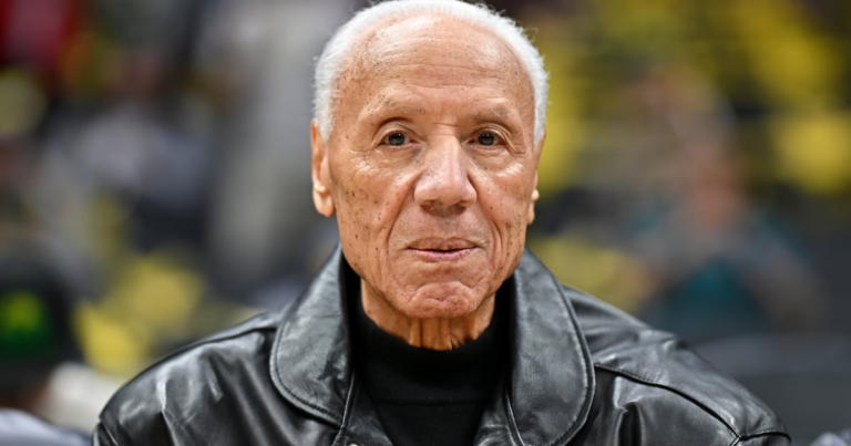 Legendary Hall of Fame NBA Coach and Player Dies at 88