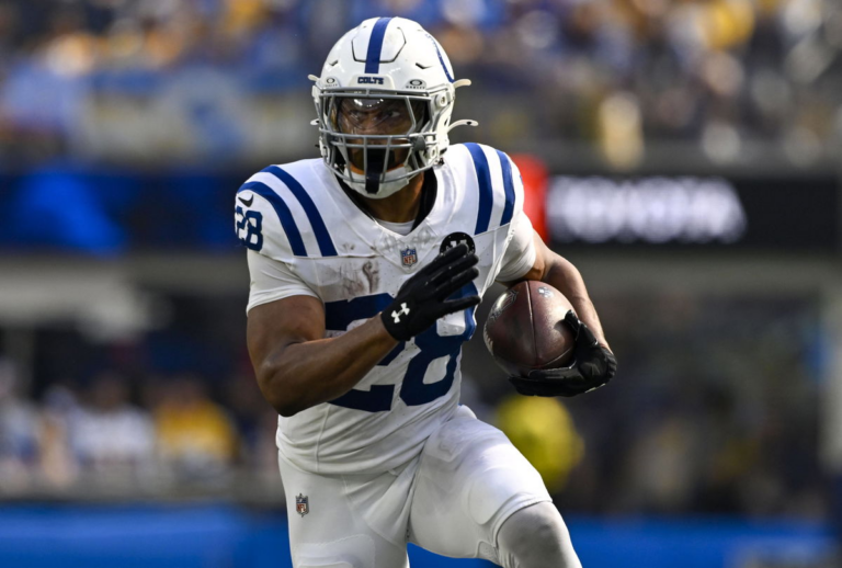 Jonathan Taylor, Danielle Hunter and Matthew Stafford Lead Top Players From NFL Week 10