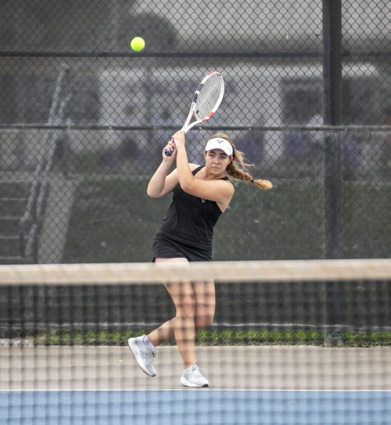 Valencia girls’ tennis advances to CIF-SS Division 5 Championship