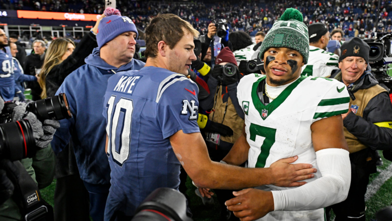 Justin Fields’ poor play is Jets’ tank dream for top NFL draft pick