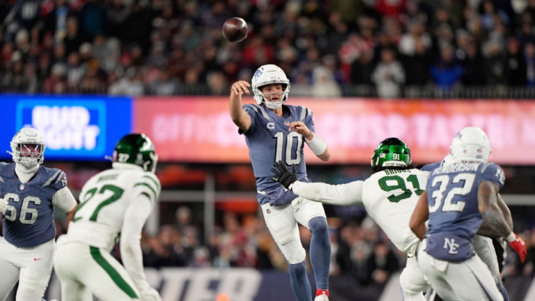 Drake Maye hears ‘MVP’ chants, leads Pats to 8th straight win