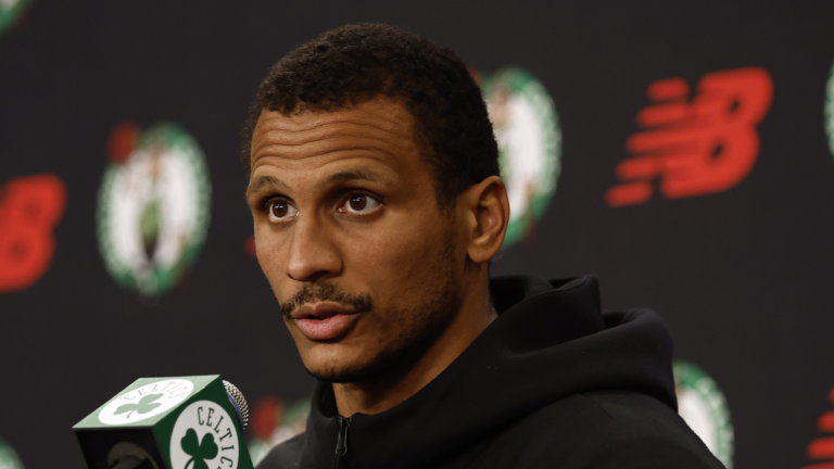 Joe Mazzulla Gives Extremely Blunt Answer To Kids Day Question