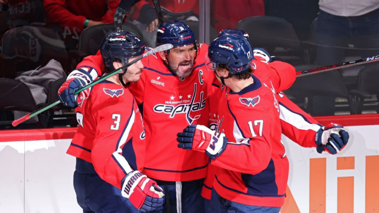 Ovechkin passes Howe with 442nd goal at Capitals’ arena