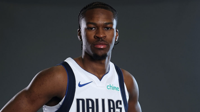 Former Auburn guard scores his first NBA points with Mavericks