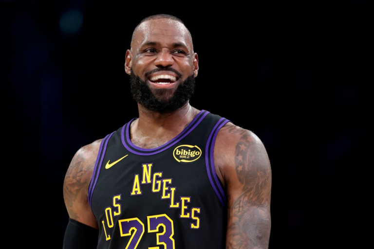 LeBron James Makes NBA History Move in Lakers-Jazz Game