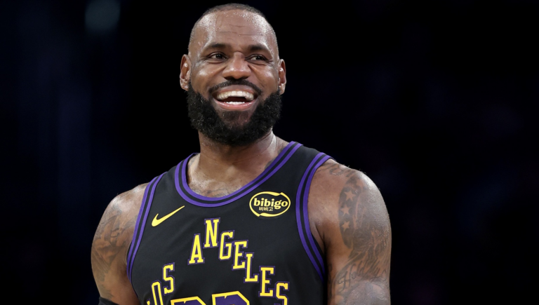 LeBron James Officially Sets Incredible NBA Record