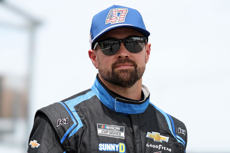 Ricky Stenhouse Jr. Makes Bold Case for Dirt Racing as the Purest Form of Motorsports