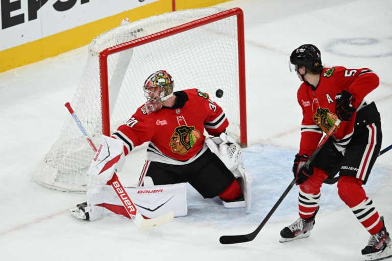 Chicago Blackhawks shut out in loss to NHL-best Colorado Avalanche