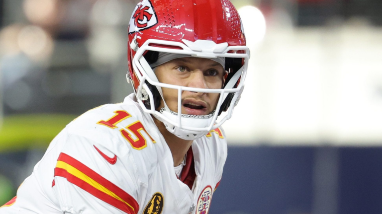 Chiefs Put on Notice After Thanksgiving Loss to Cowboys