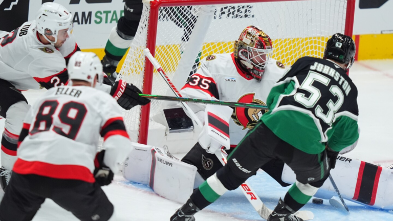 Johnston’s hat trick leads Stars past Senators 6-1 for 4th consecutive win