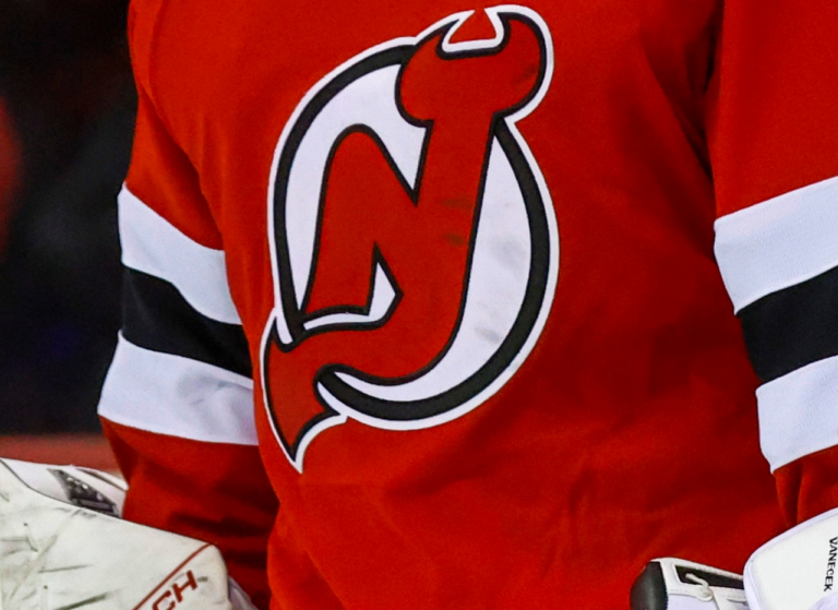 Did Devils break NHL rule by ditching helmets in warmups?