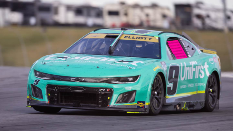 UniFirst Continues Partnership With Elliott, Announces 2026 Races