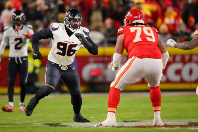 How They Fared: WSU’s Pole shines for Chiefs in 1st start