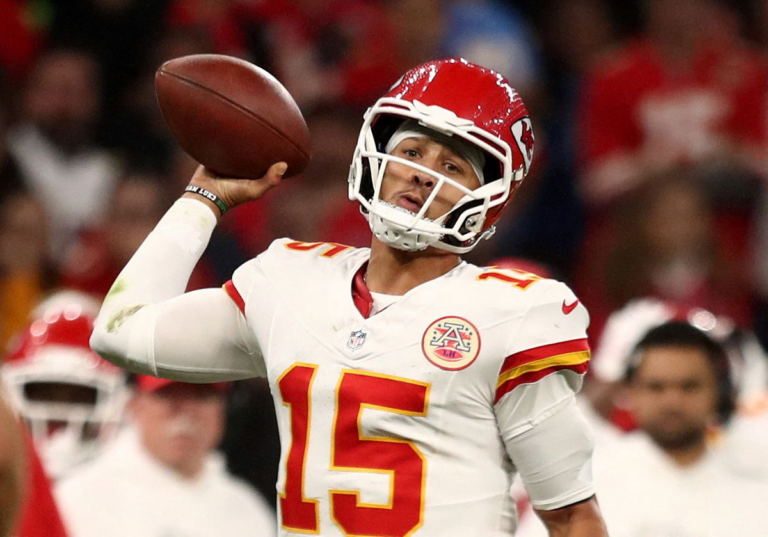 Terry Bradshaw Delivers Worrying Verdict on Patrick Mahomes & Share Grim Chiefs Reality