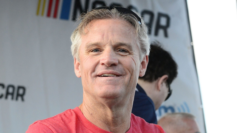 Kenny Wallace Explained Why Fans Cheered During NASCAR’s Lawsuit