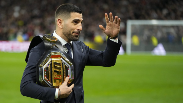 Ilia Topuria, doble campeón de UFC, denuncia intento de extorsión