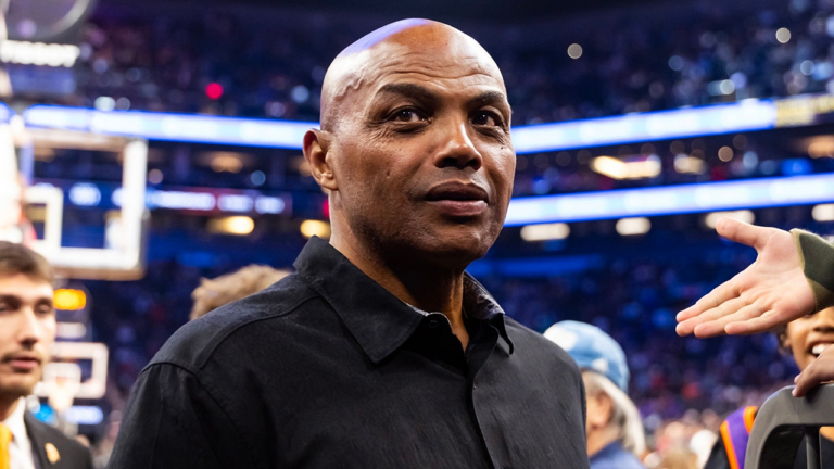 Charles Barkley rips NBA Cup prize money as Knicks, Spurs meet for title