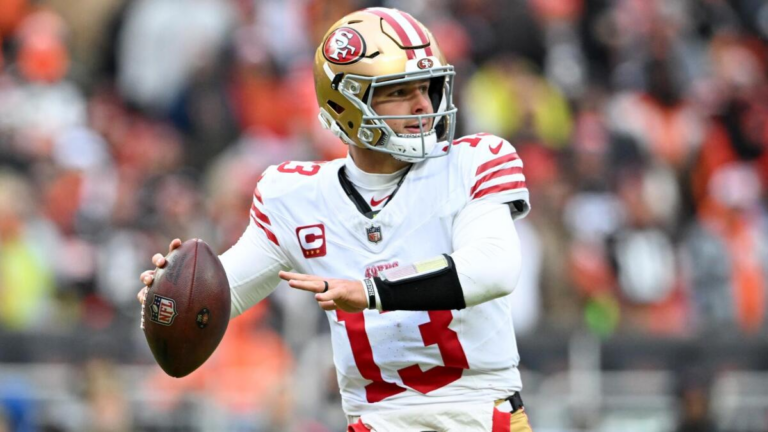 NFL Week 16 playoff picture: 49ers, Bears, Patriots punch tickets; Panthers lead NFC South