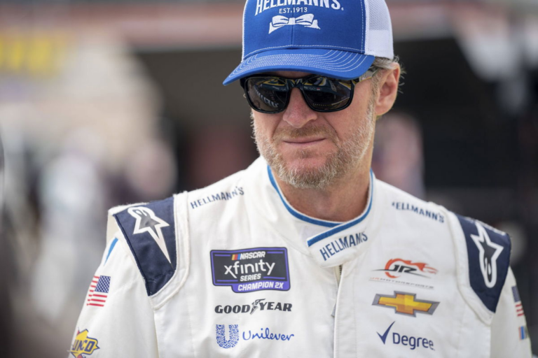 Ex-FOX Broadcaster Comes Out in Support of Motorsports Nepotism With Dale Jr. Excuse