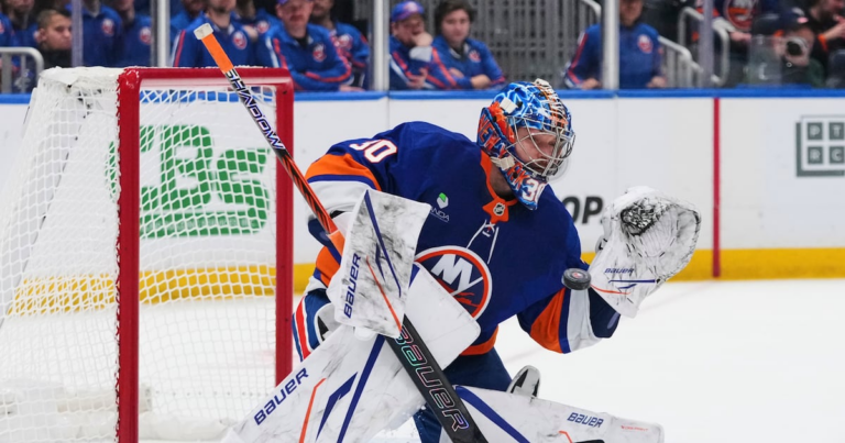 Islanders, Rangers and Devils have vastly different goaltending situations midway through the season