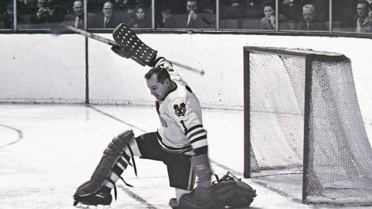 Glenn Hall, whose NHL goalie starts streak may never be broken, dies at age 94