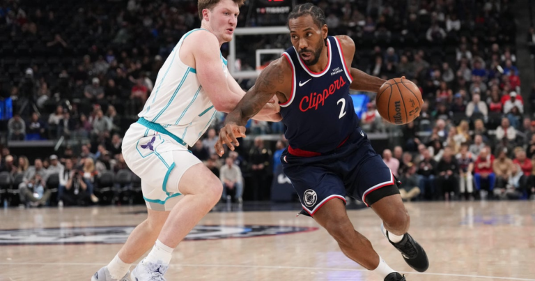 Leonard scores 35, Harden moves to 9th place on NBA’s scoring list as Clippers beat Hornets 117-109