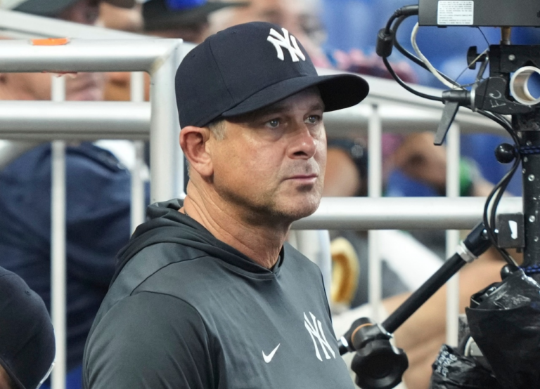 Yankees free agent opts for minor-league deal over MLB offer