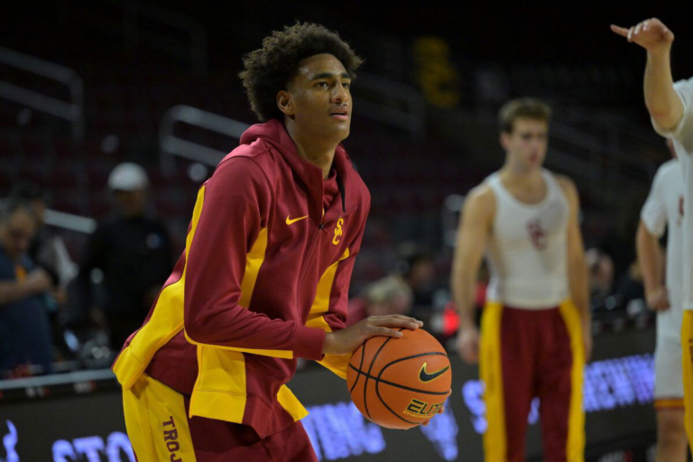 NCAA Community Puts the Spotlight Back on Alijah Arenas Ahead of Debut vs Northwestern