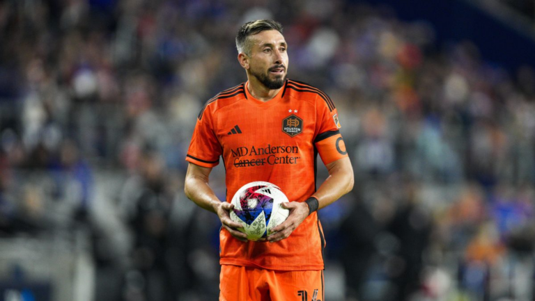 Héctor Herrera limó asperezas con el Houston Dynamo y jugará de nueve cuenta en
