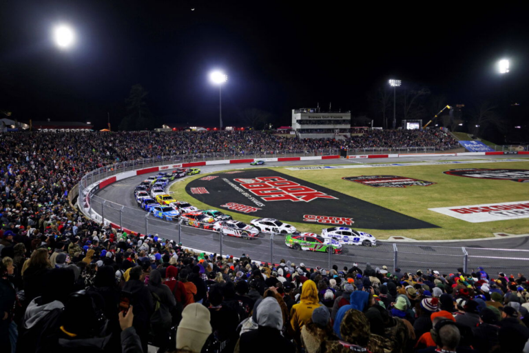 Fans Rally Behind NASCAR’s Clash Format Announcement as Madhouse Set to Kick Off 2026 Season
