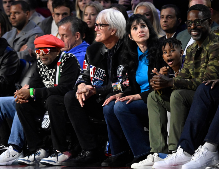 Spike Lee explains outfit choice at NBA All-Star Game, offers ‘much respect’ to Trail Blazers star