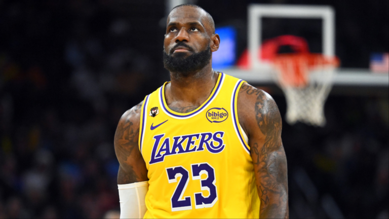 LeBron Willing To Make Big Change To Contend Next Season