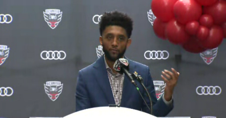 Baltimore, D.C. United discuss pro soccer teams, new stadium