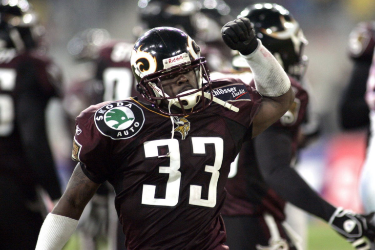 Who Are Ronyell Whitaker’s Parents? All About Ex-NFL Star’s Family, Wife, Kids, and More